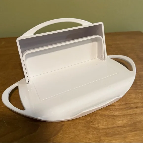 White Ceramic Butter Dish - Picture 2 of 3
